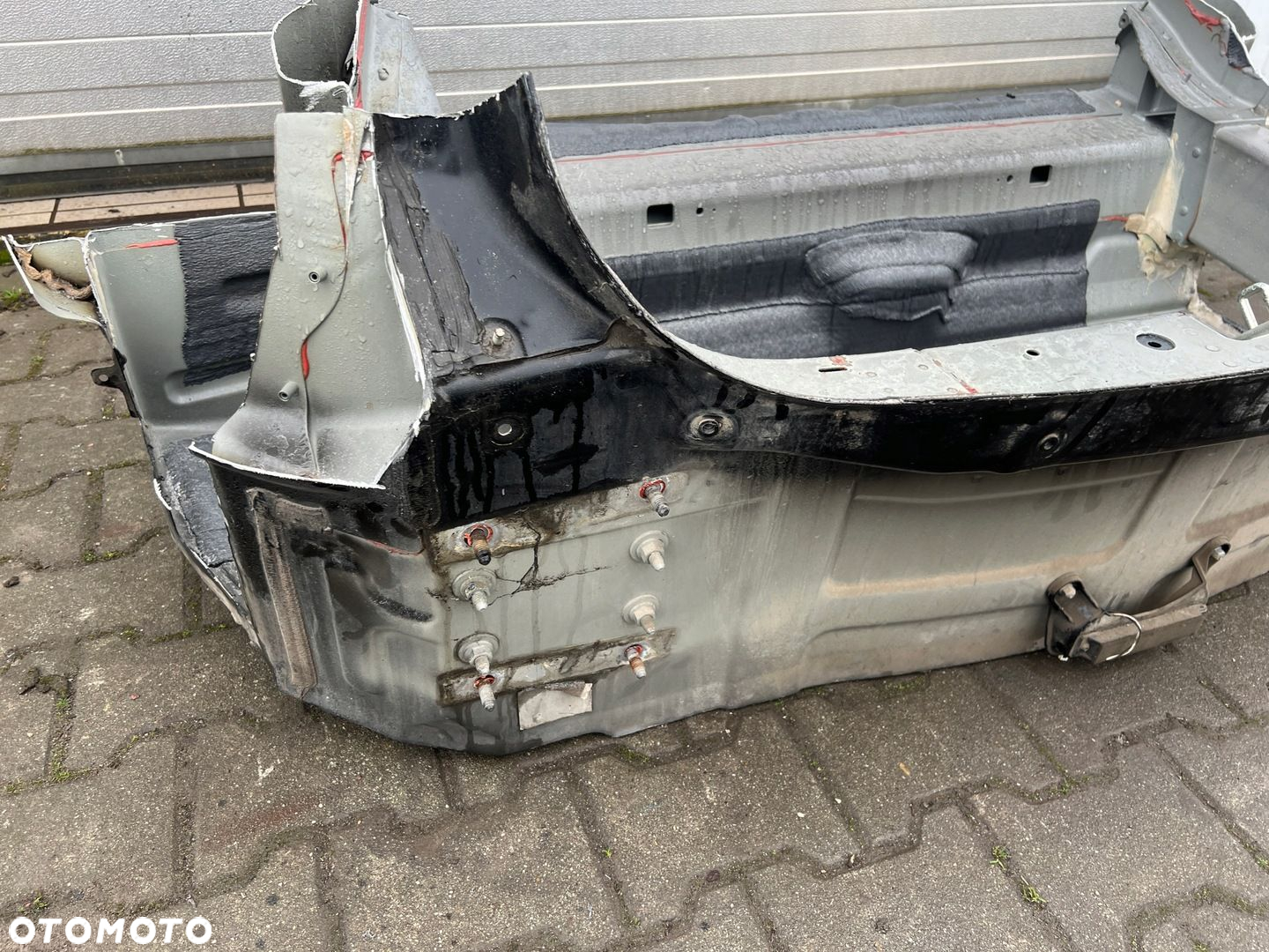 TESLA S LIFT PAS TYLNY WANNA - 2