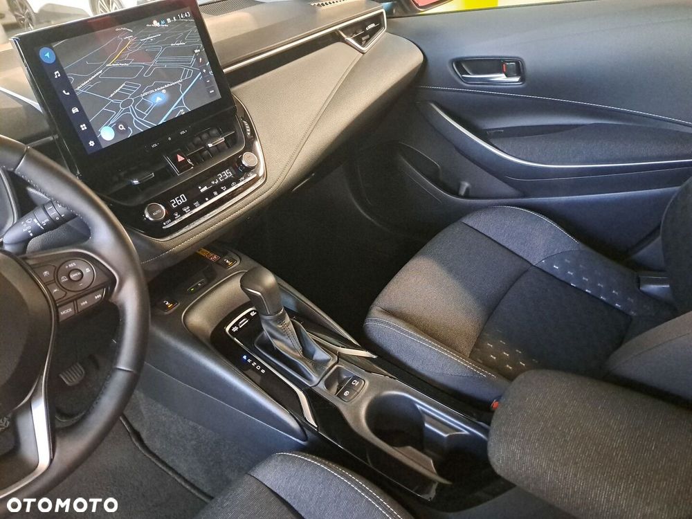 Toyota Corolla 1.8 Hybrid Comfort - 30
