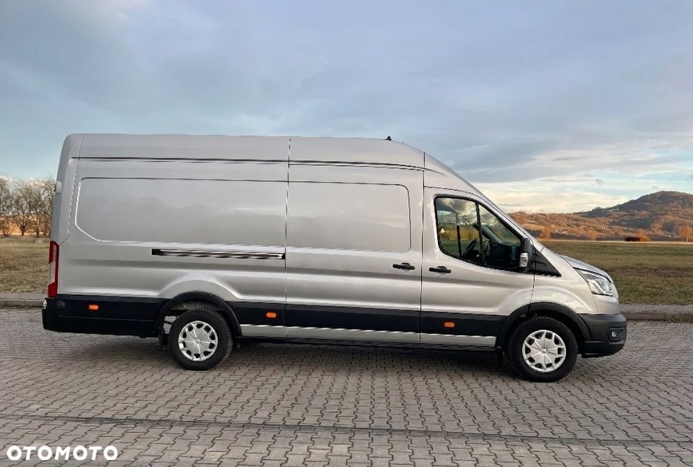 Ford Transit - 1