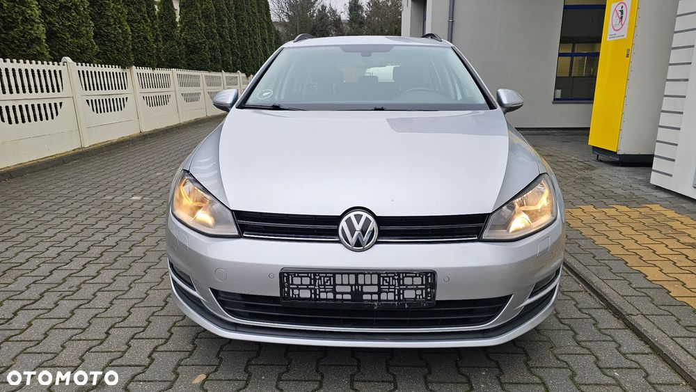 Volkswagen Golf 1.6 TDI BlueMotion Comfortline - 2