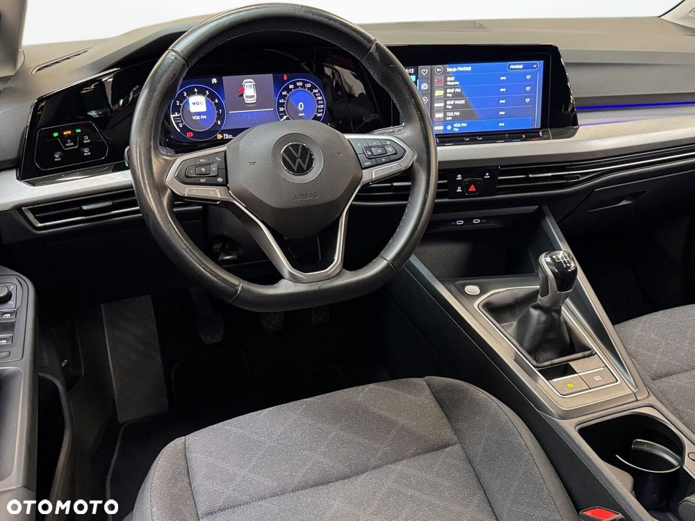Volkswagen Golf Variant - 15