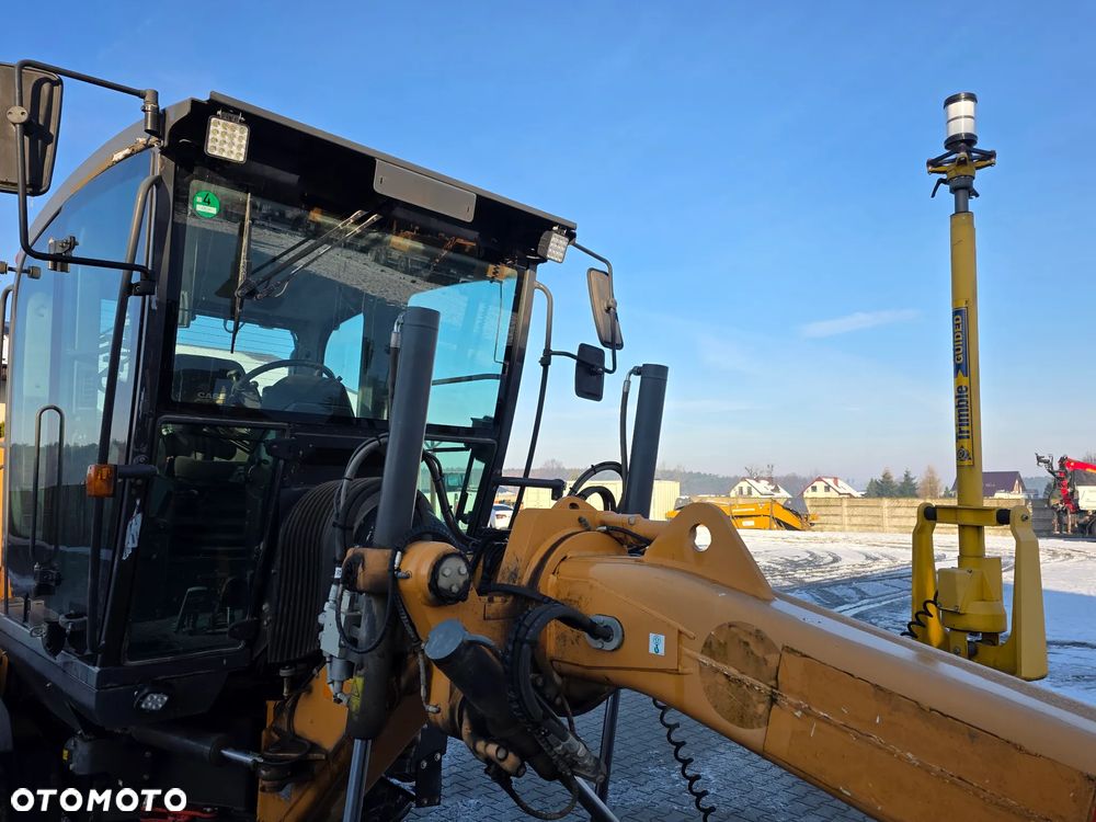 New Holland 836C AWD, 6X6, 2016 ROK, SYSTEM NIWELACJI TRIMBLE 3D - 12