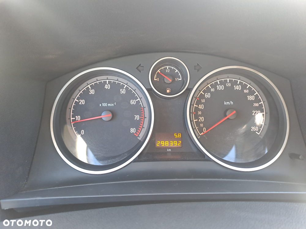 Opel Zafira 1.8 - 10