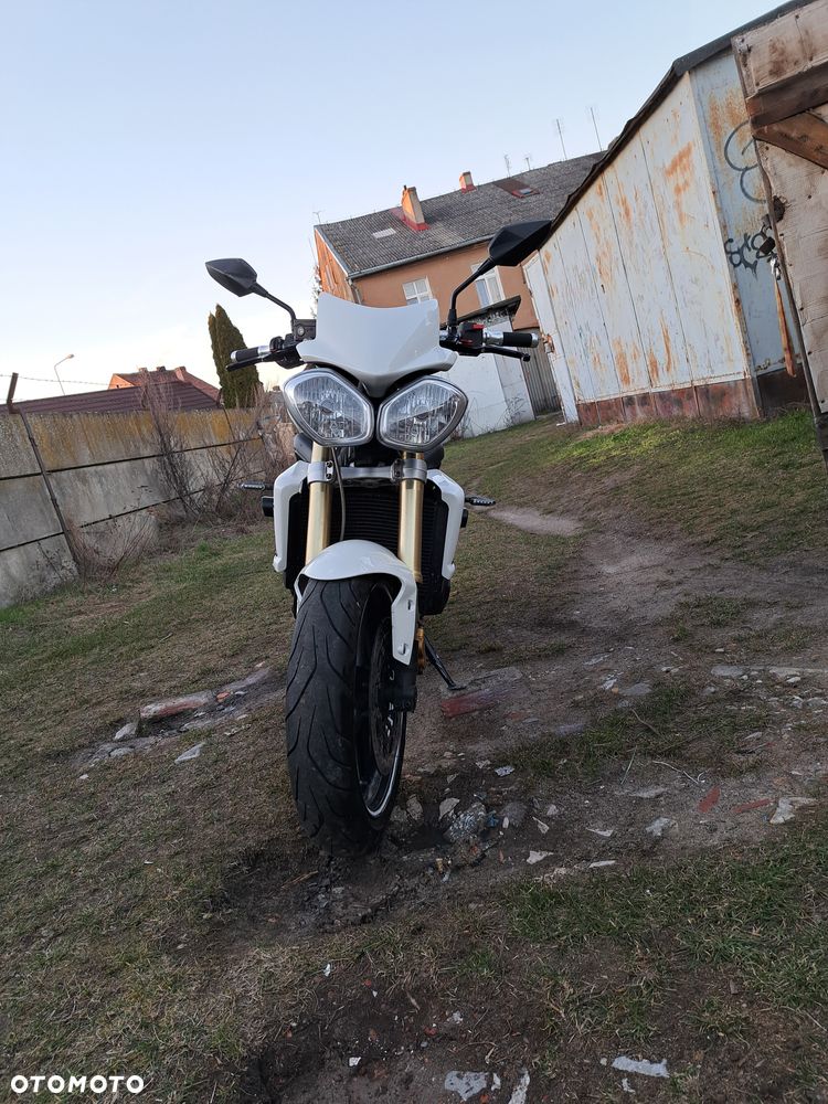 Triumph Street Triple - 3