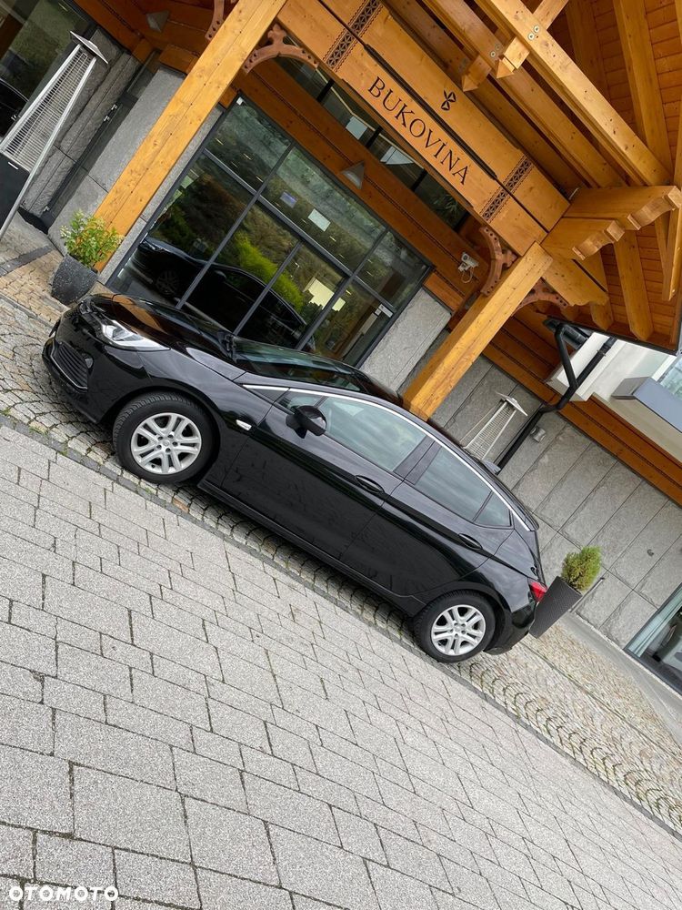 Opel Astra 1.6 T Dynamic S&S - 6