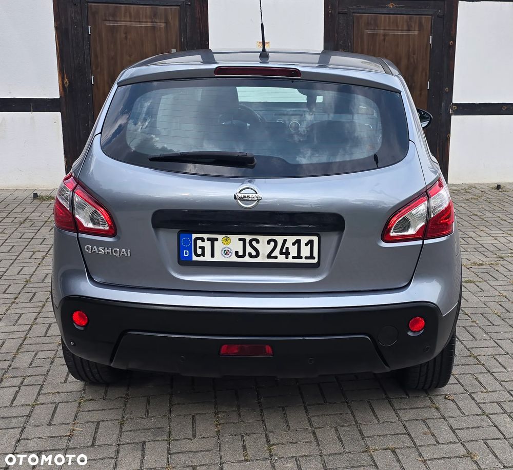Nissan Qashqai 2.0 Tekna CVT - 8