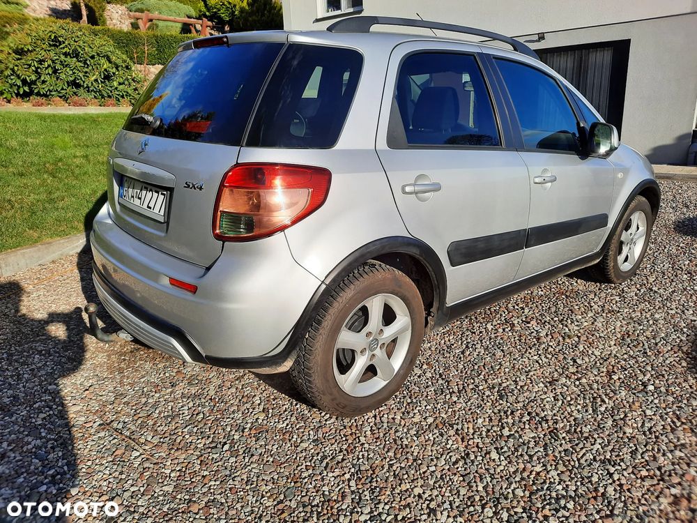 Suzuki SX4 1.6 GLX / Comfort - 2