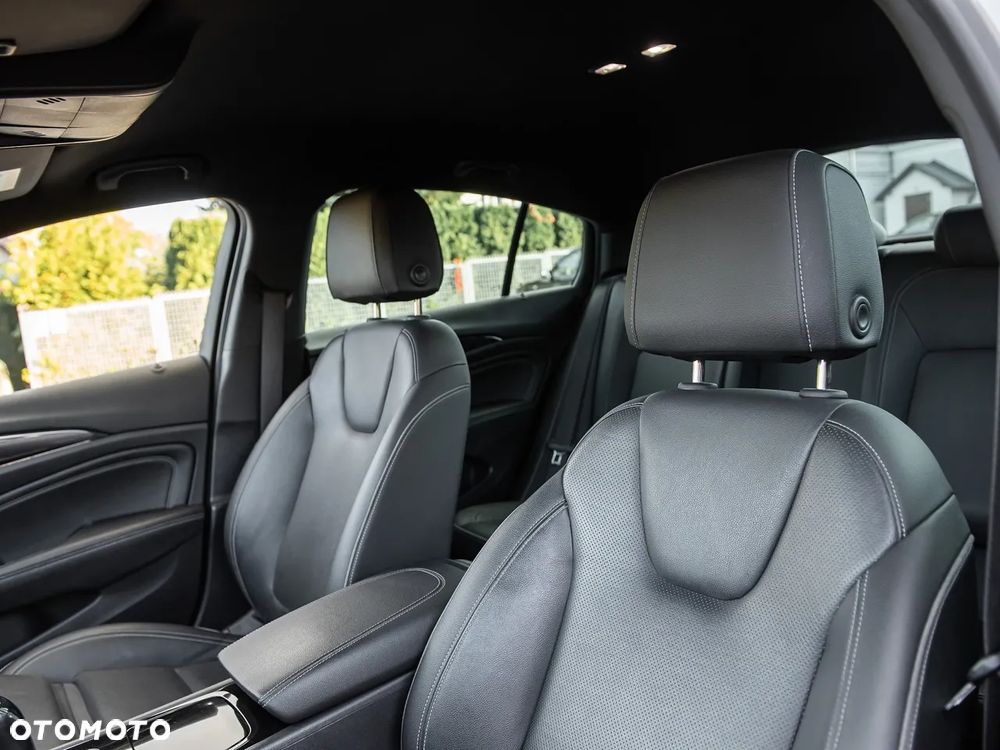 Opel Insignia 1.6 ECOTEC Exclusive - 18