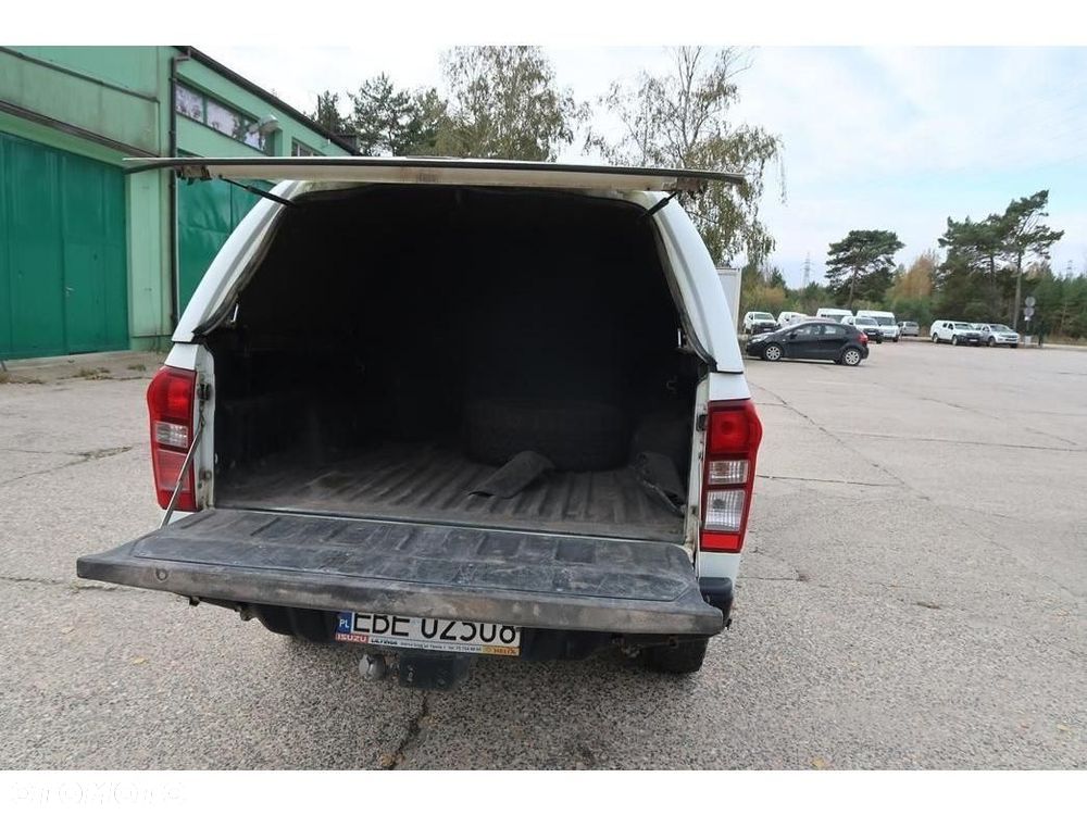 Isuzu D-Max - 31
