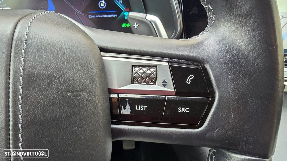 DS DS7 Crossback - 15