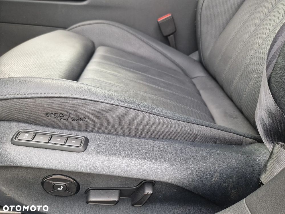 Skoda Superb 2.0 TSI 4x4 L&K DSG - 9
