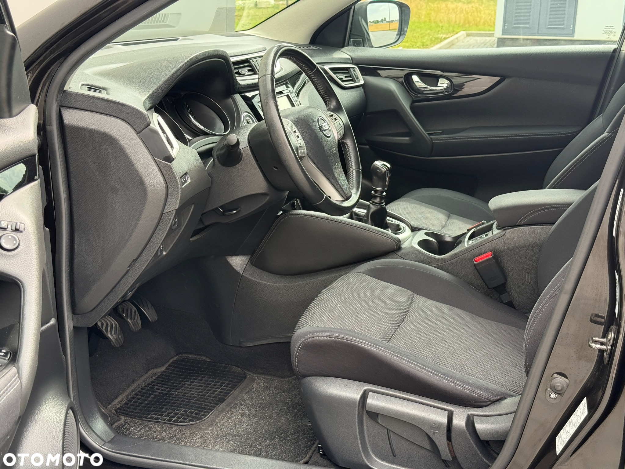 Nissan Qashqai - 10