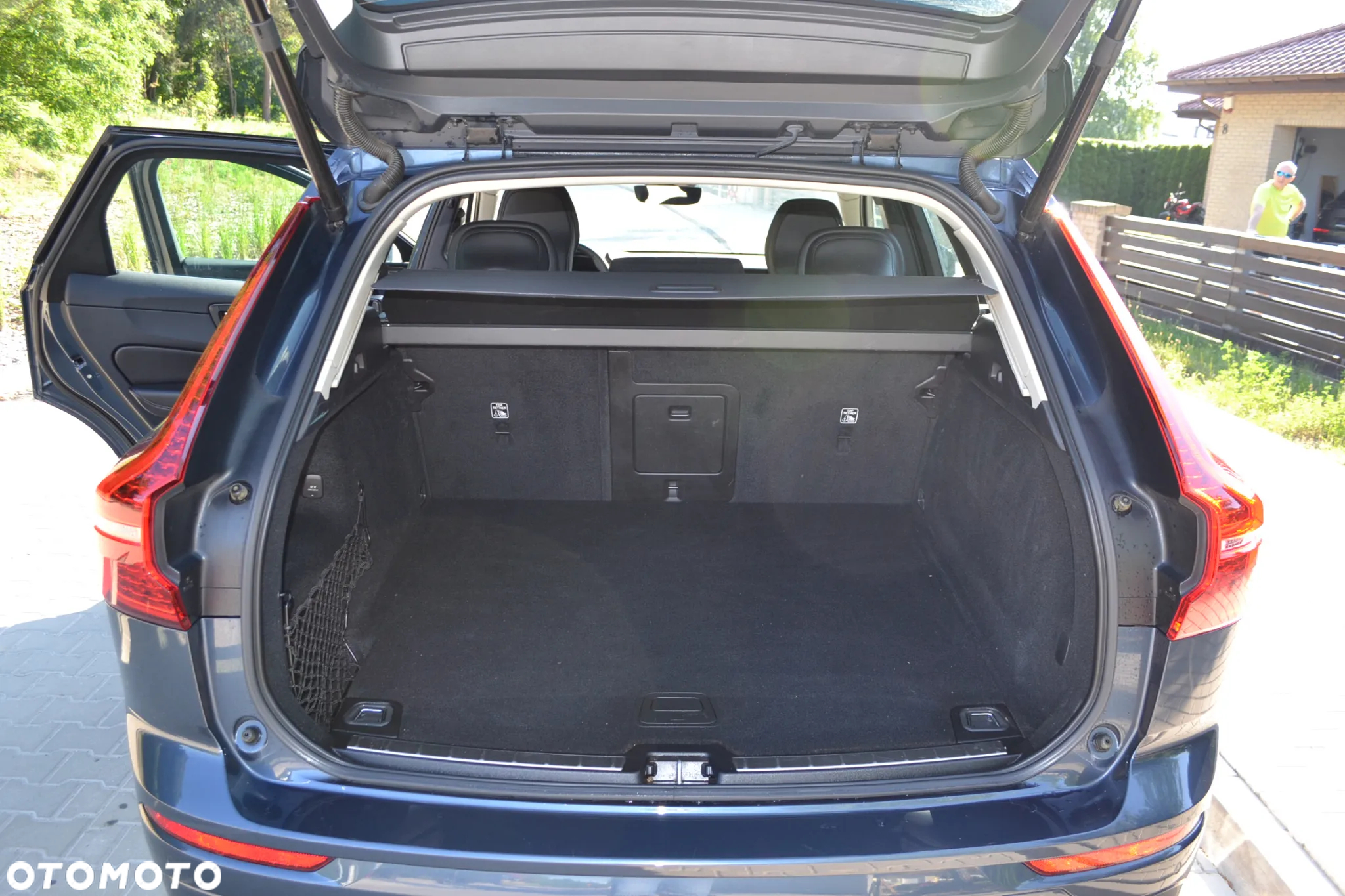 Volvo XC 60 D4 Momentum Pro - 13