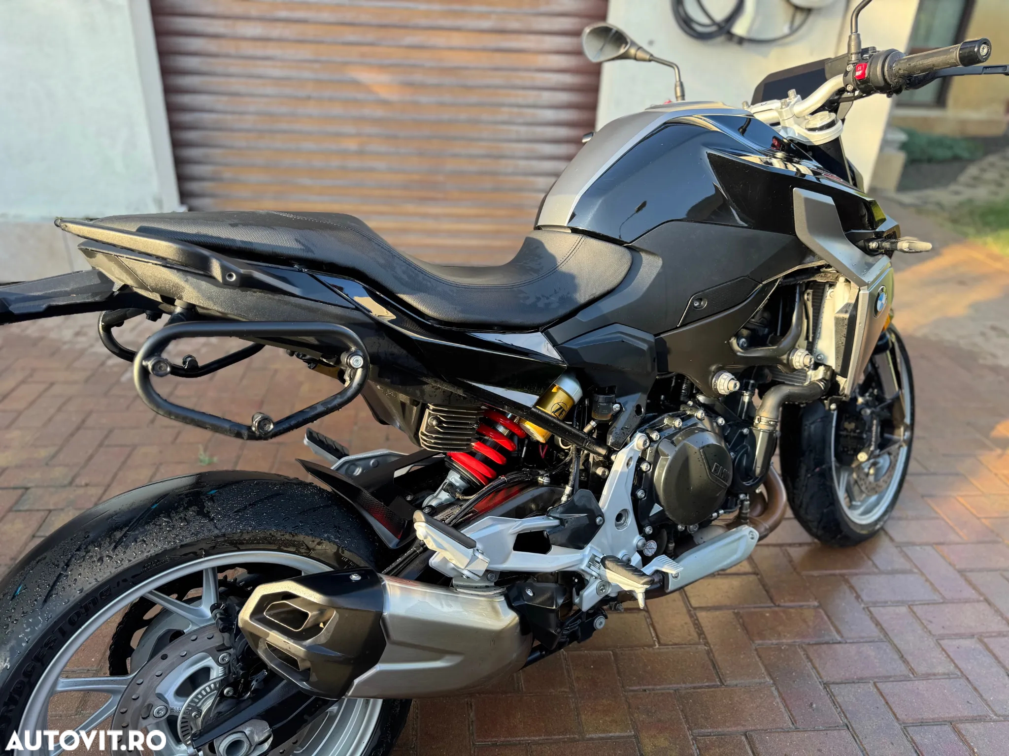 BMW F900R - 3