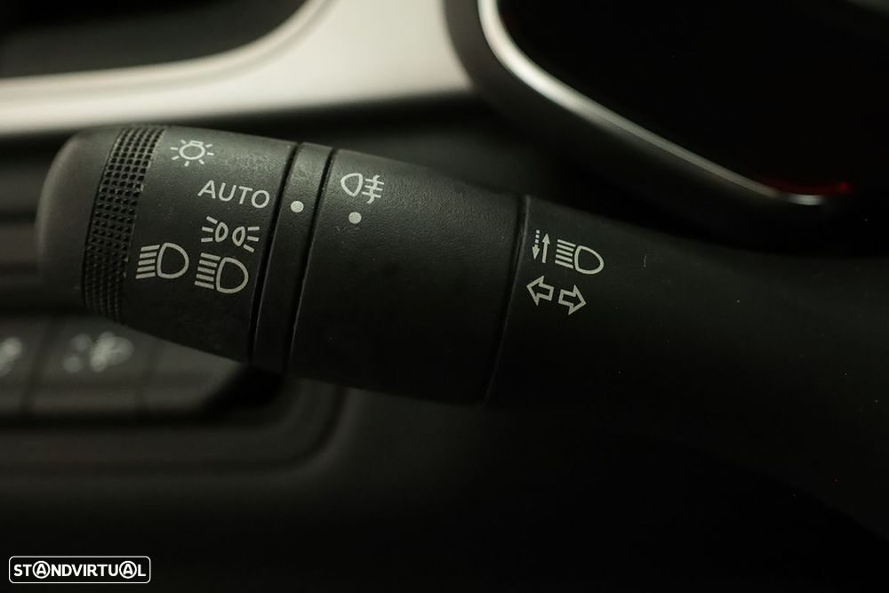Renault Captur 1.0 TCe Techno - 17