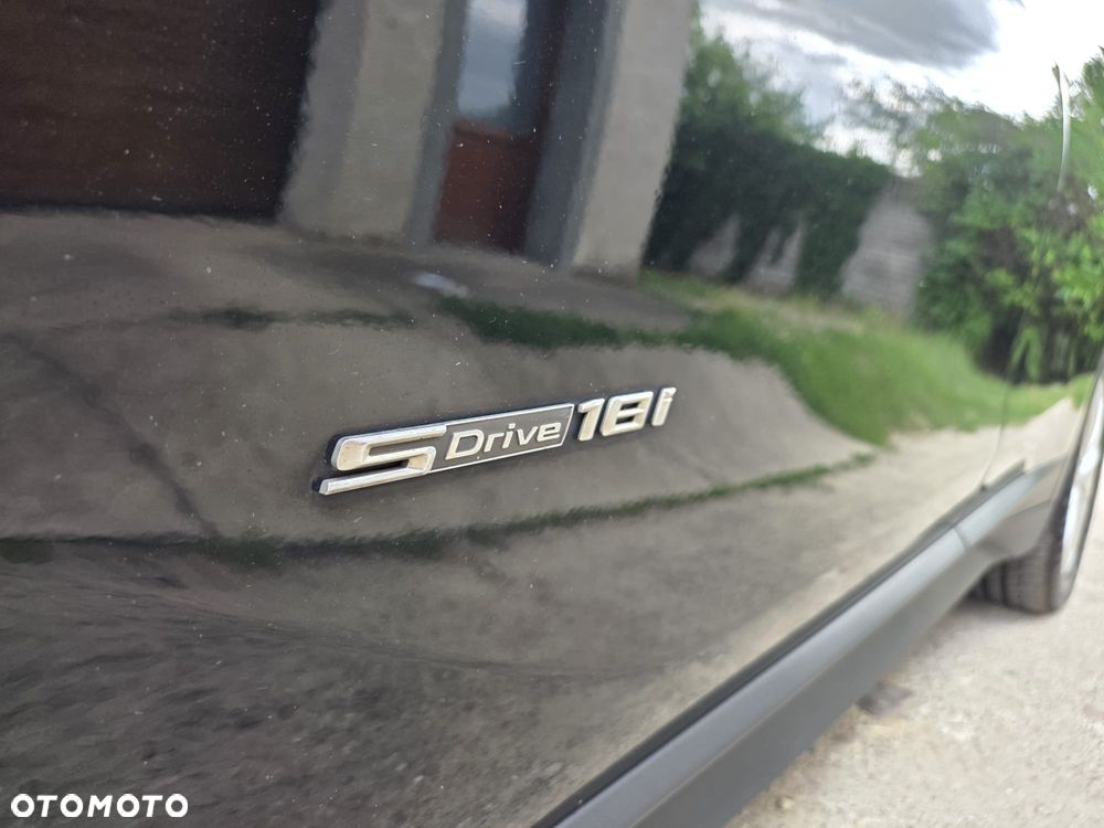 BMW X1 sDrive18i - 29