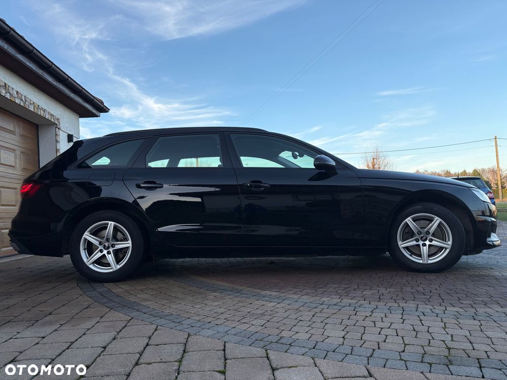 Audi A4 Avant 35 TFSI mHEV - 4