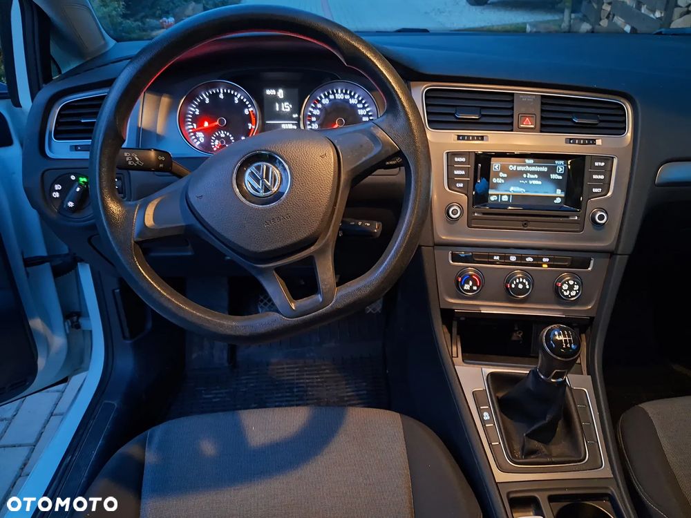 Volkswagen Golf 1.2 TSI BlueMot Comfortline - 15