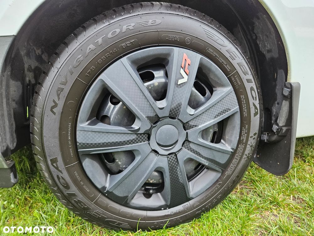 Ford Fiesta 1.25 Ambiente - 15
