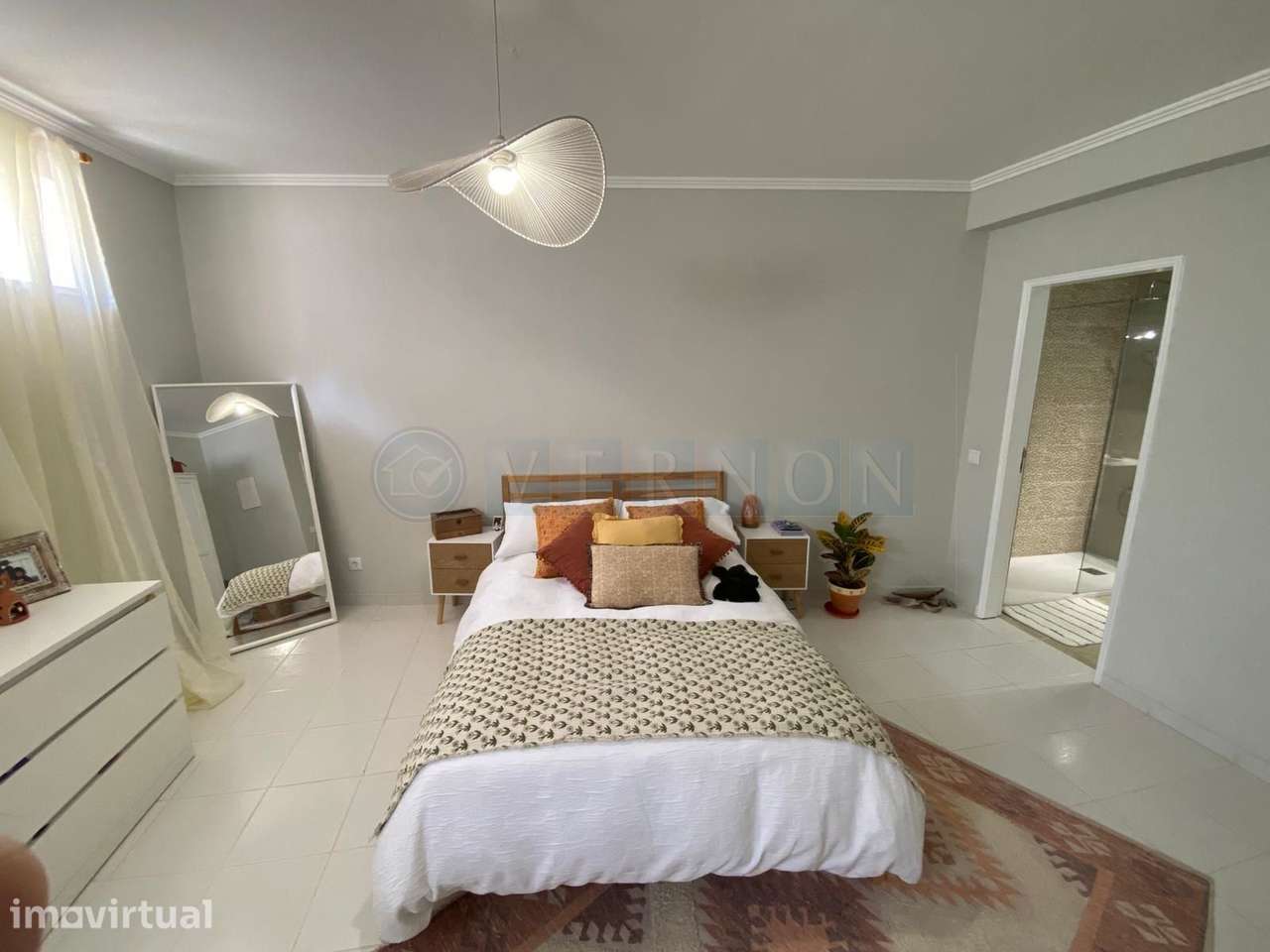 Algarve, Lagos para venda apartamento T2 com Terraço no centro de Lago - Grande imagem: 4/27