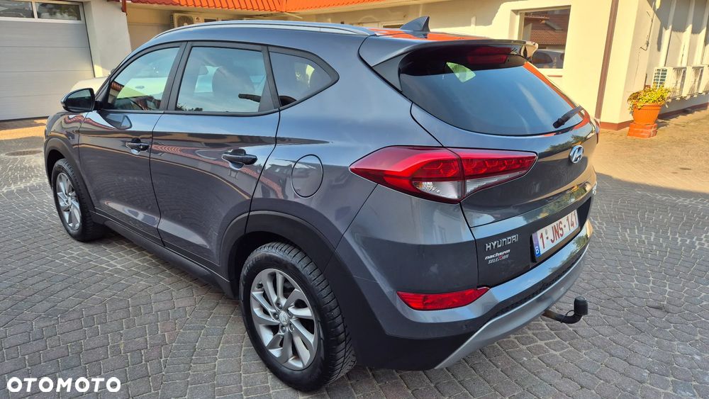 Hyundai Tucson - 4