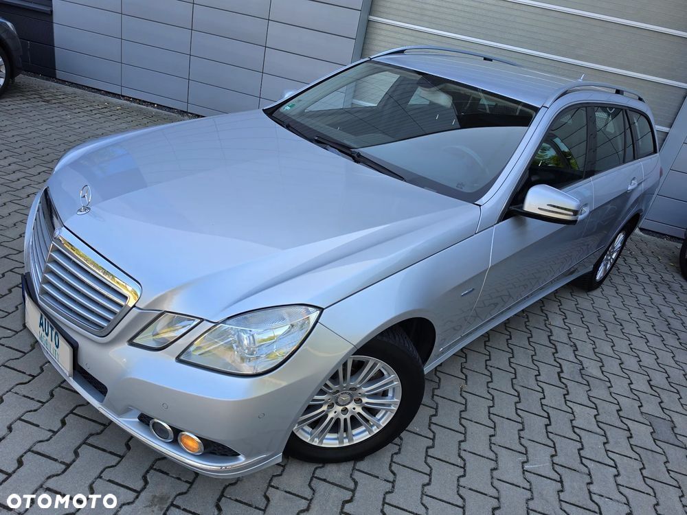 Mercedes-Benz Klasa E 200 CGI BlueEFFICIENCY Automatik Elegance - 12