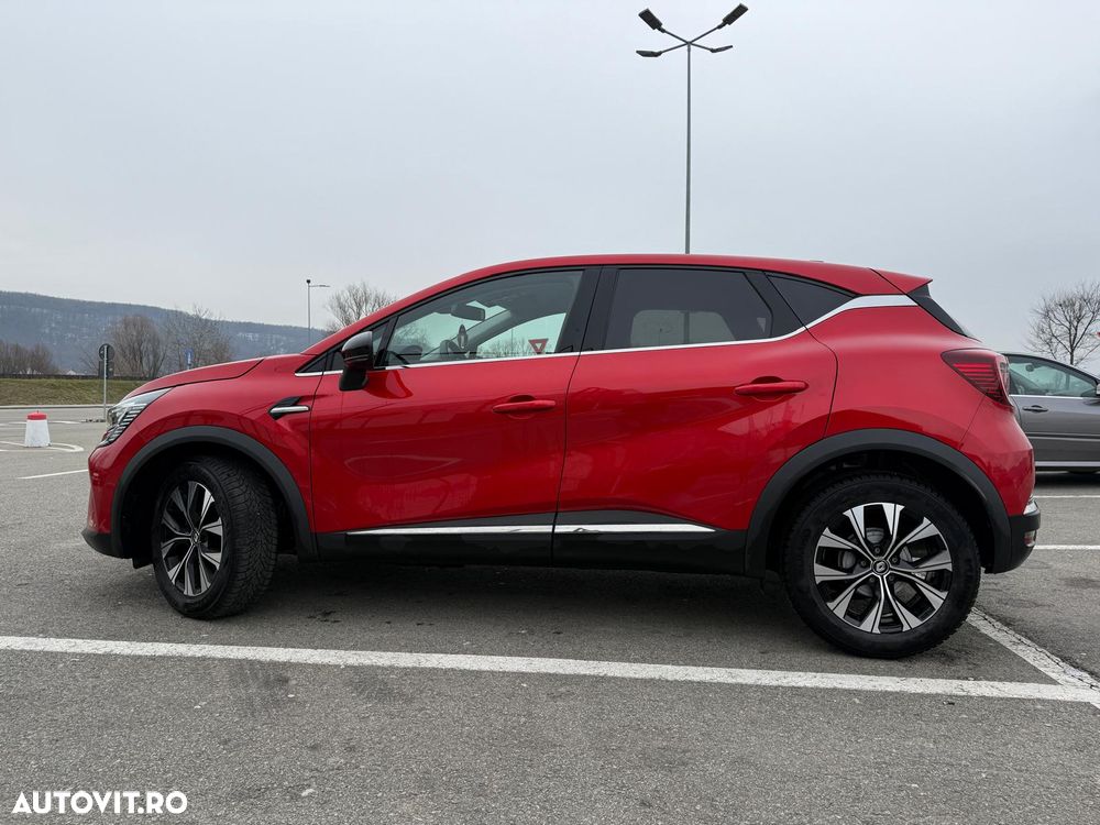 Renault Captur MHEV 140 EDC Techno - 3