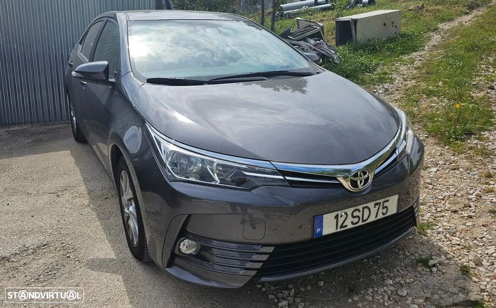 Toyota Corolla 1.33 VVT-i Exclusive - 3