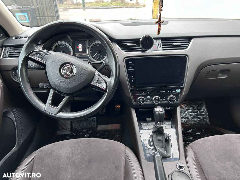 Skoda Octavia 2.0 TDI 4X4 DSG Laurin&Klement - 3