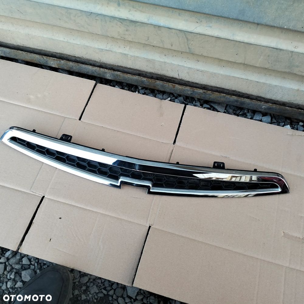 CHEVROLET SPARK M300 GRILL GÓRNY - 1