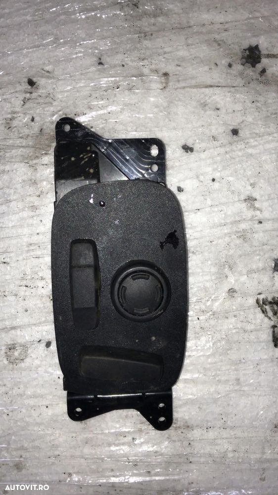 Butoane scaun stanga fata Land Rover Evoque 2016 GX7314B566GB GX73-14B566-GB