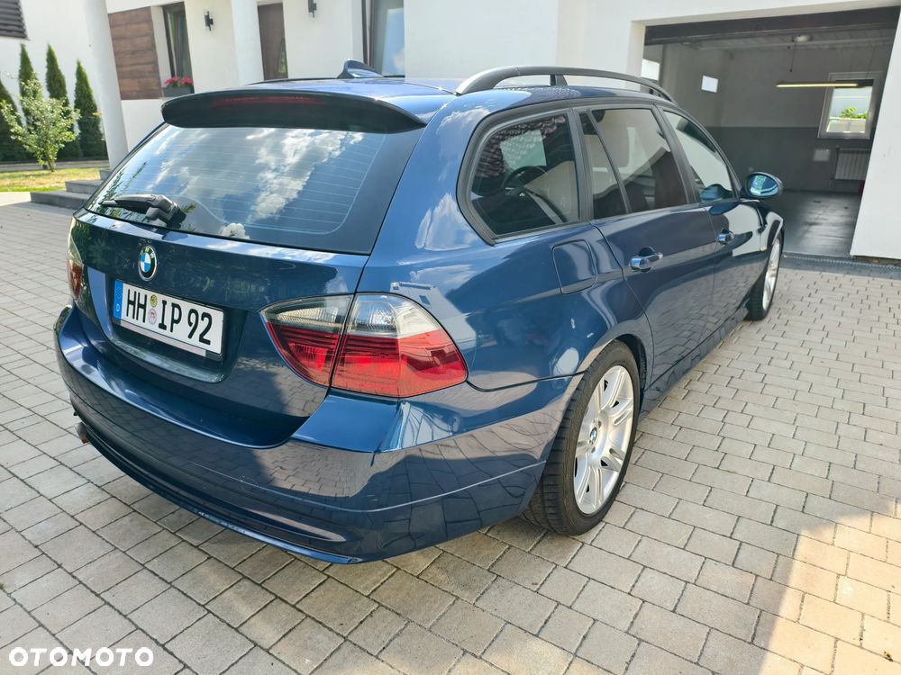BMW Seria 3 - 25