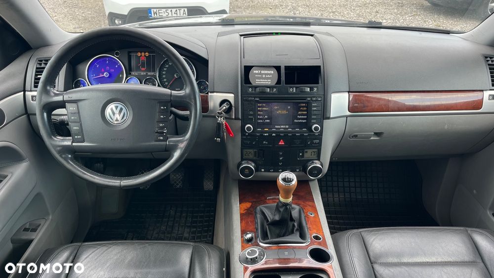 Volkswagen Touareg 2.5 R5 TDI - 28