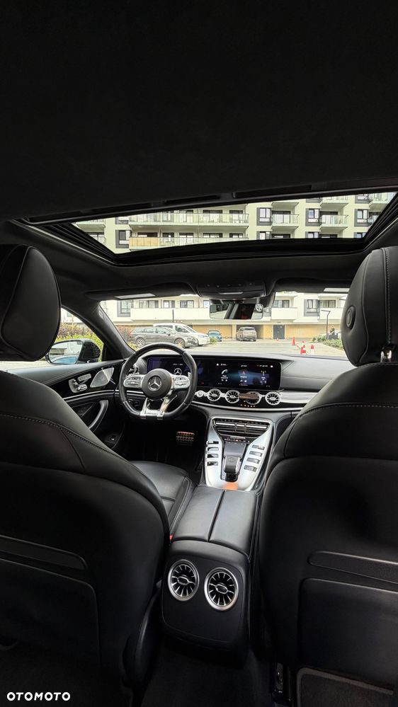 Mercedes-Benz AMG GT 53 4Matic+ Speedshift TCT 9G - 28