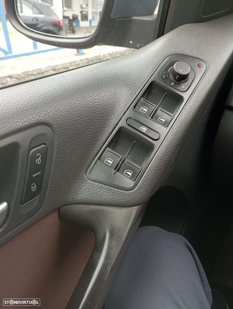 VW Tiguan 1.4 TSI Track 4Motion - 20