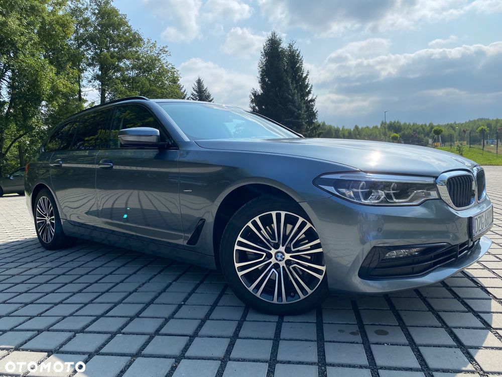 BMW Seria 5 520d xDrive Sport Line - 29