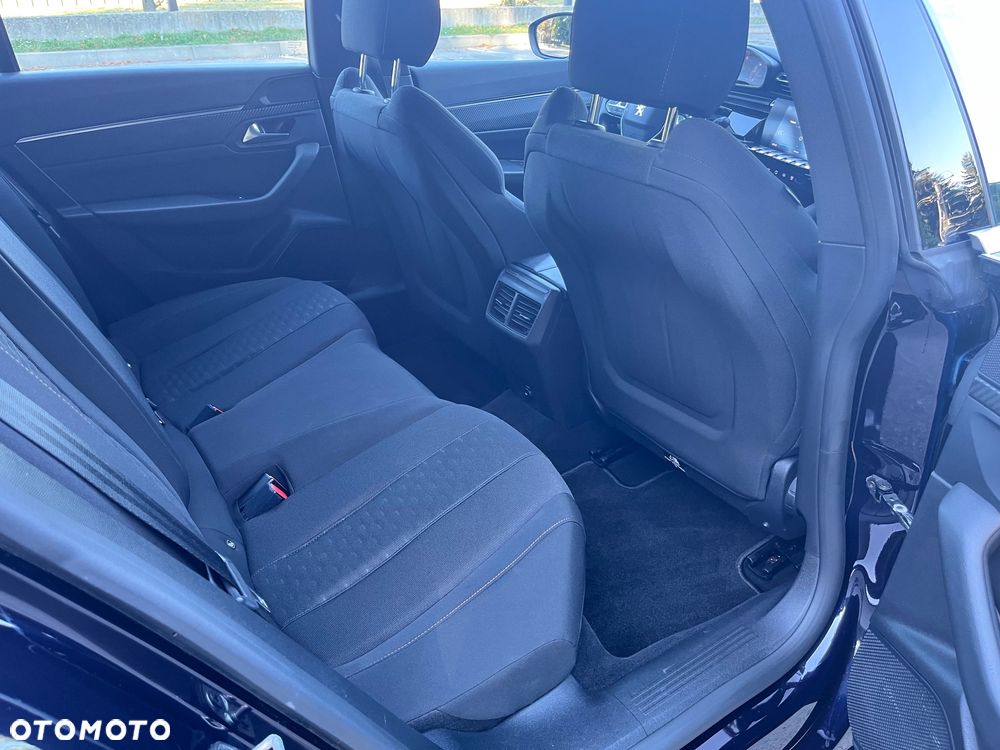 Peugeot 508 BlueHDi 130 EAT8 Active Business-Paket - 32