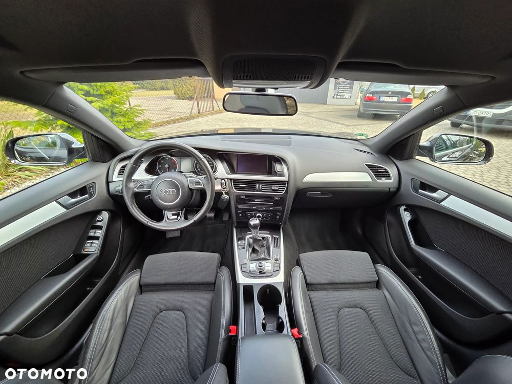 Audi A4 Avant 2.0 TDI DPF S line Sportpaket - 18