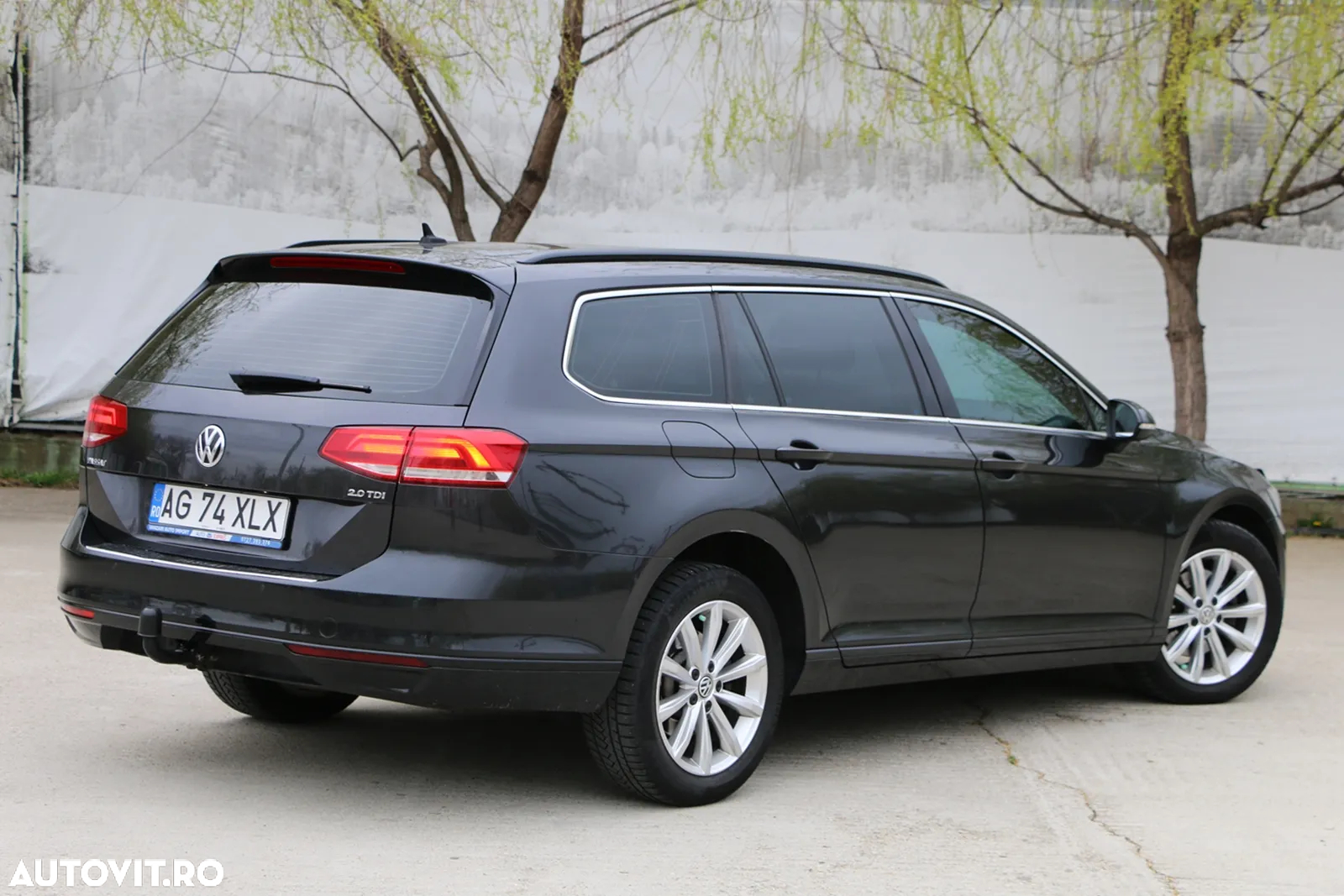 Volkswagen Passat Variant 2.0 TDI DSG Comfortline - 14