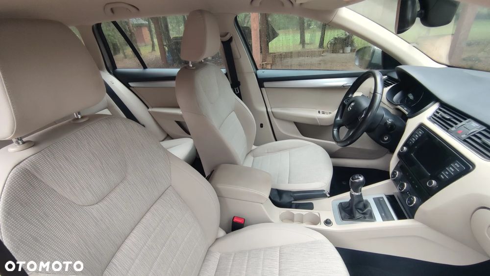 Skoda Octavia 2.0 TDI Elegance - 29