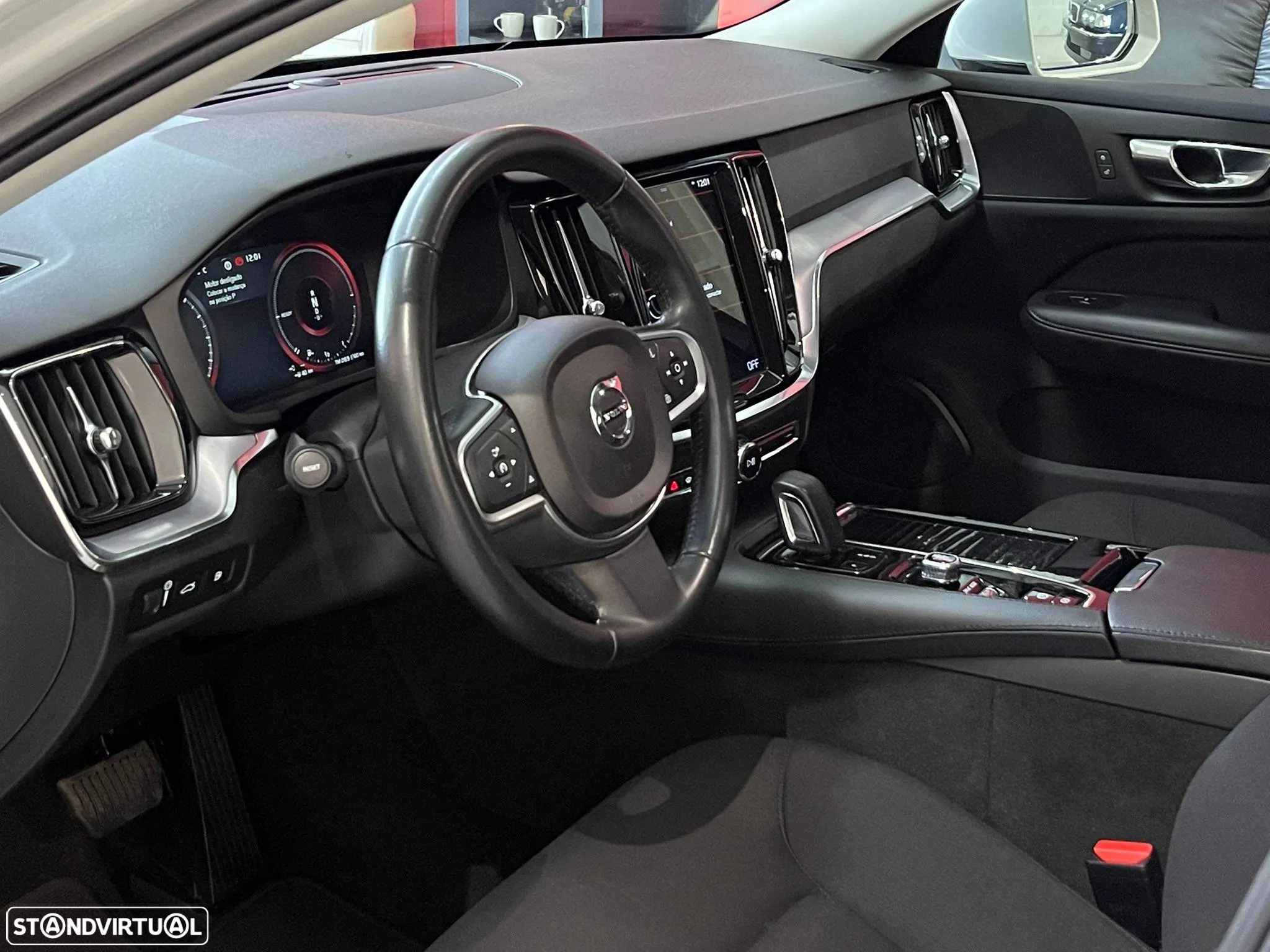 Volvo V60 2.0 T6 AWD TE Inscription Expression - 17