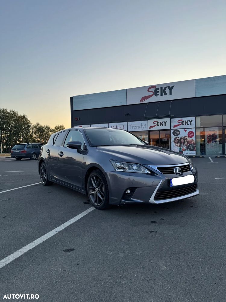 Lexus CT 200h Aut. Luxury - 2