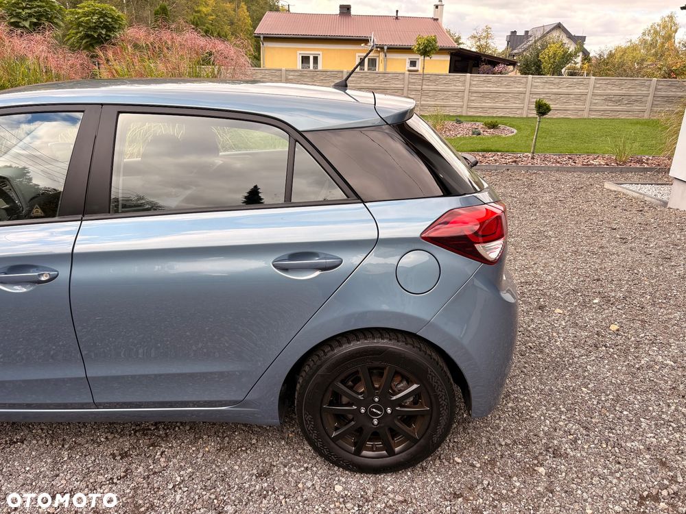 Hyundai I20 2017 photo 3