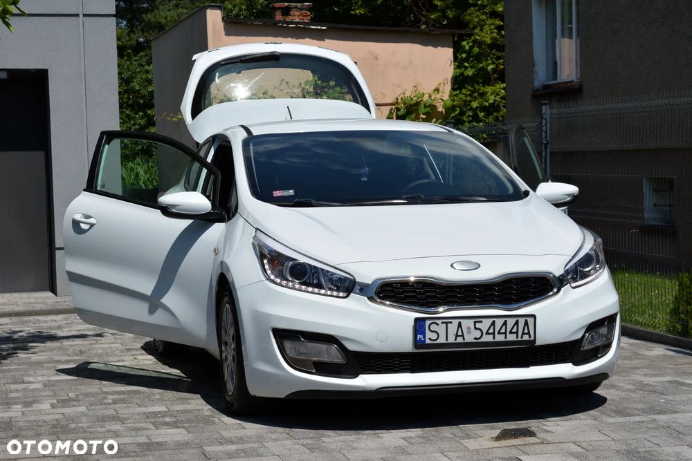 Kia ProCeed 1.4 CRDI L - 14