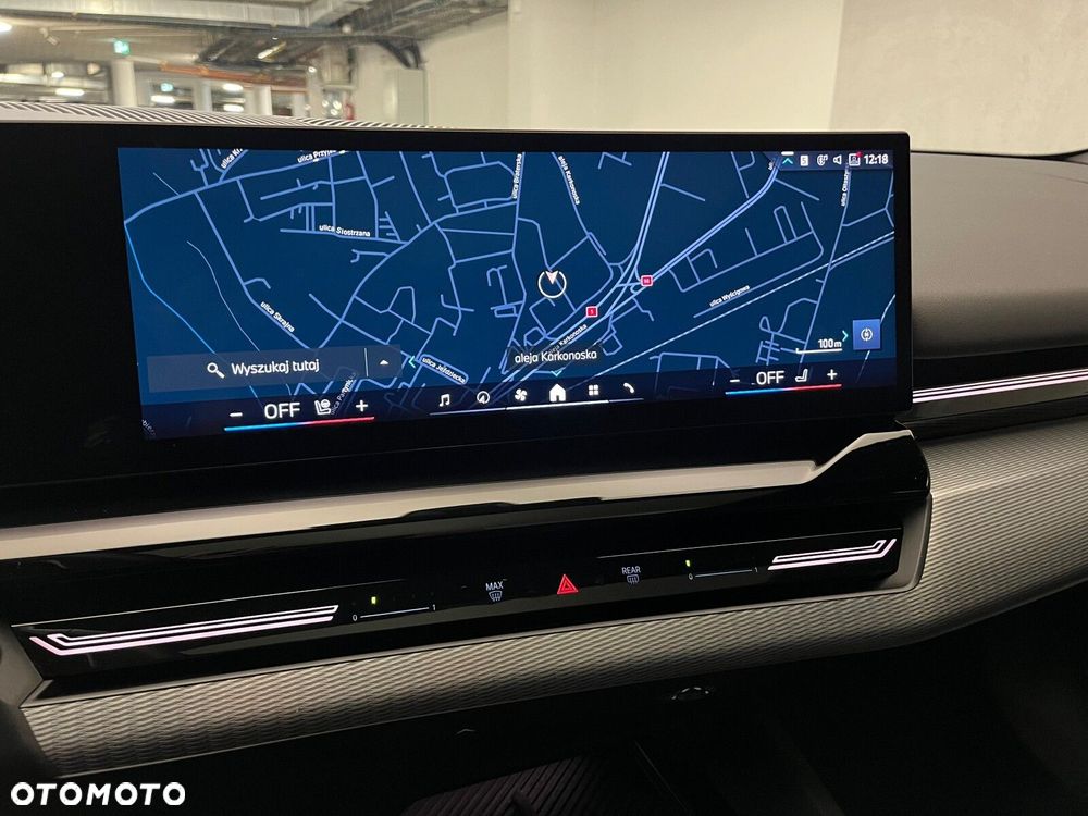 BMW Seria 5 520d mHEV M Sport - 24