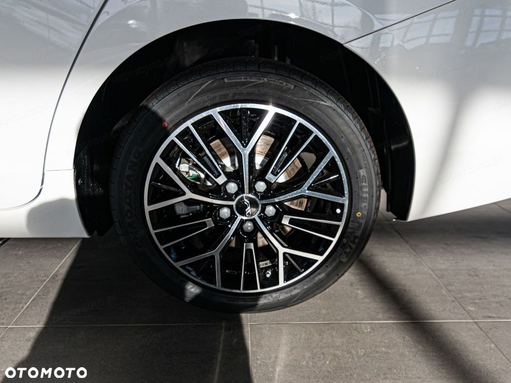 JAC J7 Plus CVT - 22
