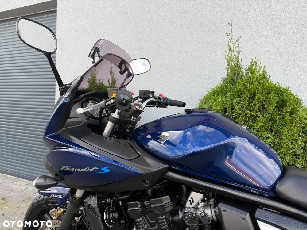 Suzuki Bandit - 35