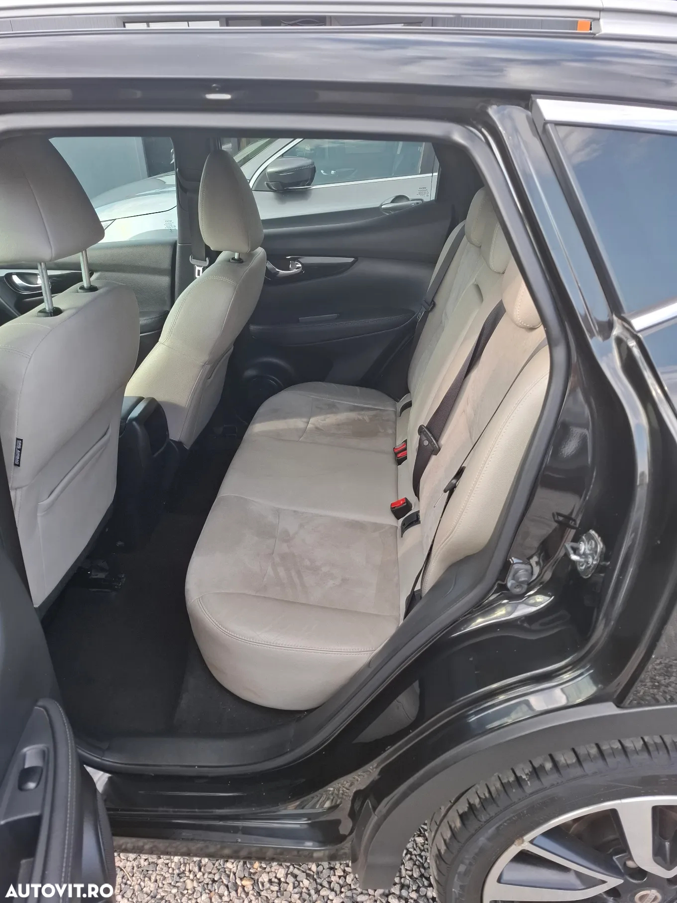 Nissan Qashqai 1.5 DCI TEKNA+ - 10