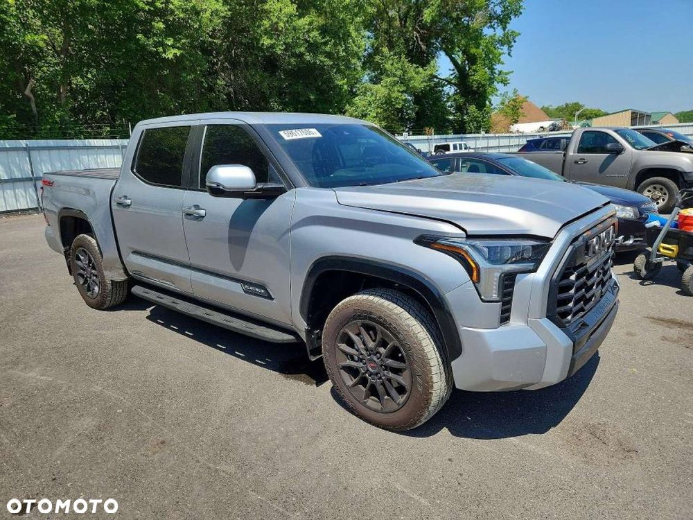 Toyota Tundra - 6