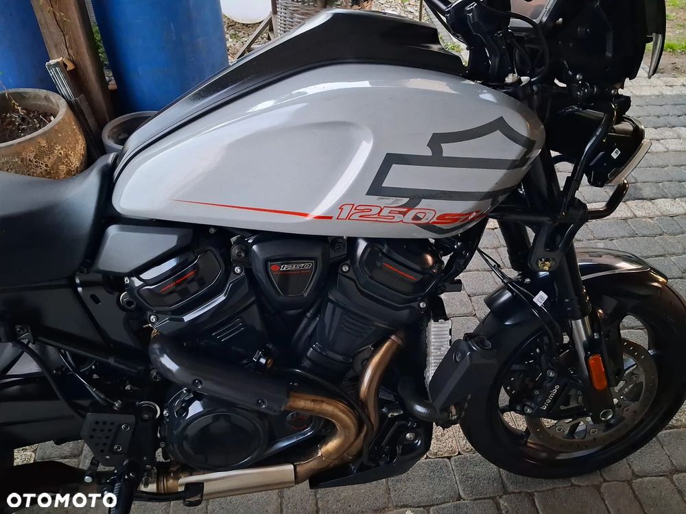 Harley-Davidson Pan America - 24